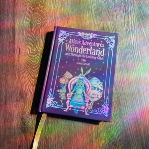Alice In Wonderland Barnes and Noble Classic Edition Alice in wonderland Classic
